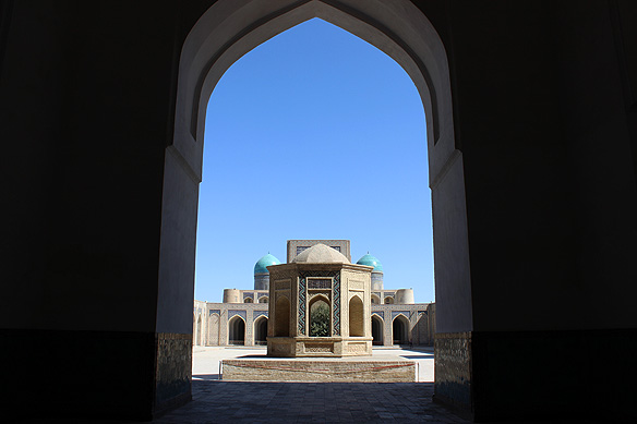 bukhara_poikalyan