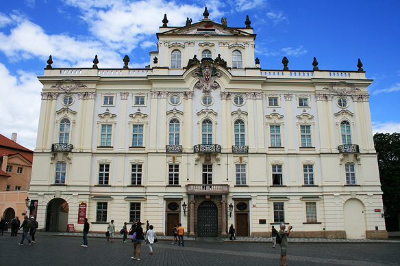 prague_castle1