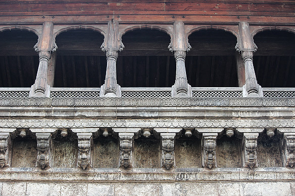 shaniwarwada_lalmahal11