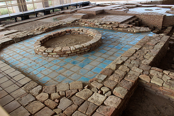 Bathhouses in Otrar, dated between the 13th and 15th Centuries, comprised a dressing room, restroom, mosque, treatment rooms, and vapour rooms around a large central hall.