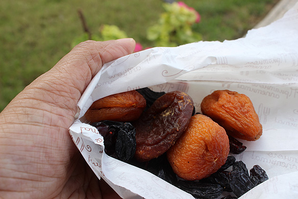 Picnic time at Akyrtas Palace.