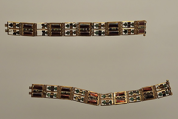 Composed bracelets inlaid with coloured gems and the gold serving only as separation strips, Armaziskhevi, 3rd – 4th Century CE.